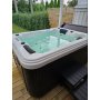 Perseus Hot Tub | 2 hengelle | 27 suihkukonetta | LED-valaistus | Lyfco