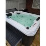 Perseus Hot Tub | 2 hengelle | 27 suihkukonetta | LED-valaistus | Lyfco